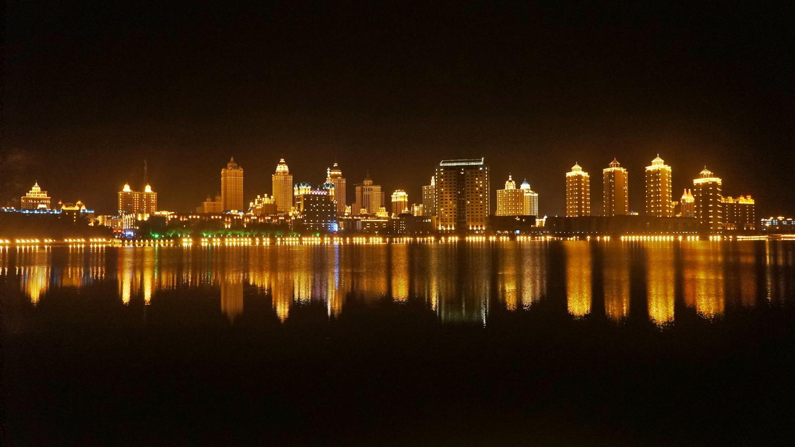 15年夏旅「魂の還る場所」＜満州里＞｜フルンボイル − 満州里市｜yoneLog